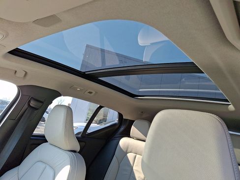 Used 2023 Volvo XC40 B5 Plus w/ Driver Assist Package image 14