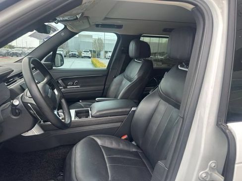 Used 2025 Land Rover Range Rover Long Wheelbase SE AWD/4WD image 9