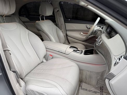 Used 2015 Mercedes-Benz S 550 Sedan image 15