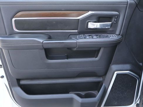 Used 2024 RAM 2500 Laramie image 7