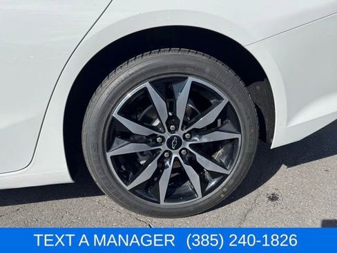 Used 2024 Chevrolet Malibu RS image 10