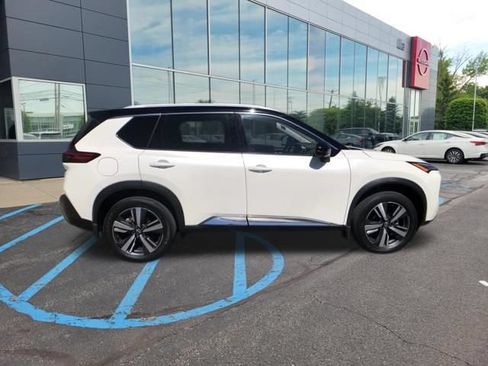 Certified 2023 Nissan Rogue SL AWD/4WD image 8