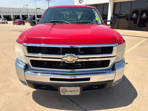 Used 2007 Chevrolet Silverado 2500 LT w/ 1LT Convenience Package AWD/4WD image 5