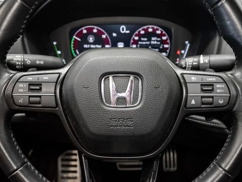 Used 2024 Honda Accord Sport image 11