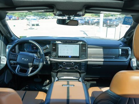Used 2023 Ford F250 Platinum AWD/4WD image 13