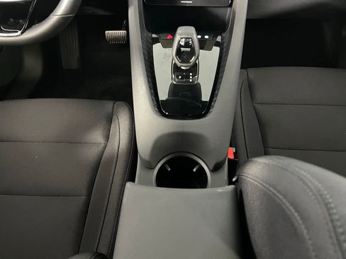 Used 2022 Polestar Polestar 2 image 17