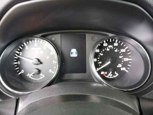 Used 2018 Nissan Rogue S w/ S Value Package image 13