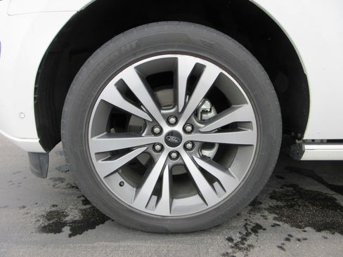 Used 2021 Ford Expedition Platinum AWD/4WD image 19