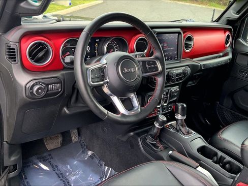 Used 2021 Jeep Wrangler Unlimited Rubicon AWD/4WD image 16
