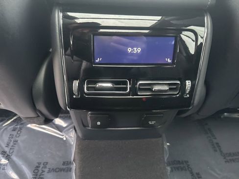 Used 2025 Lincoln Aviator Reserve w/ Equipment Group 201A image 20