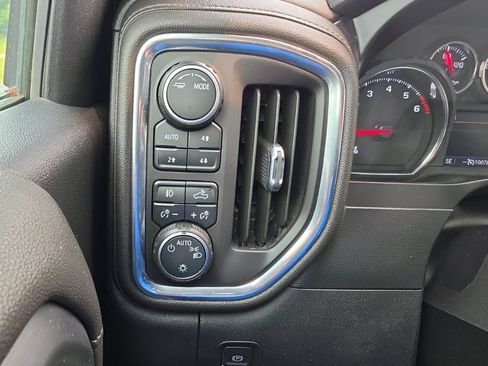 Used 2021 Chevrolet Silverado 1500 RST w/ Max Trailering Package AWD/4WD image 11