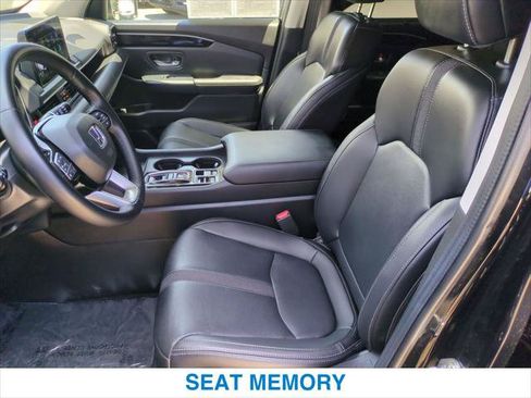 Used 2024 Honda Pilot EX-L image 18