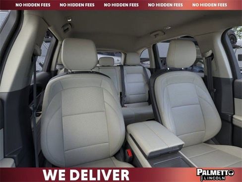 New 2026 Lincoln Nautilus Premier image 10