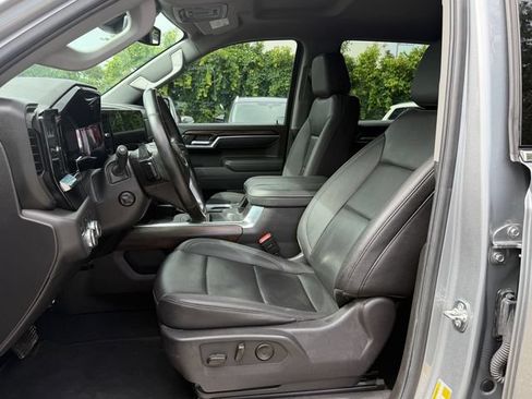 Used 2025 GMC Sierra 1500 SLT w/ SLT Convenience Package AWD/4WD image 12