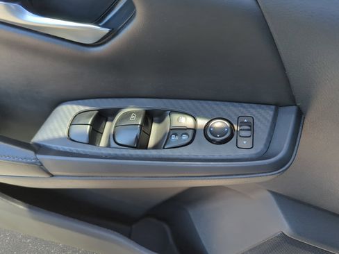 Used 2024 Nissan Sentra SV FWD image 25