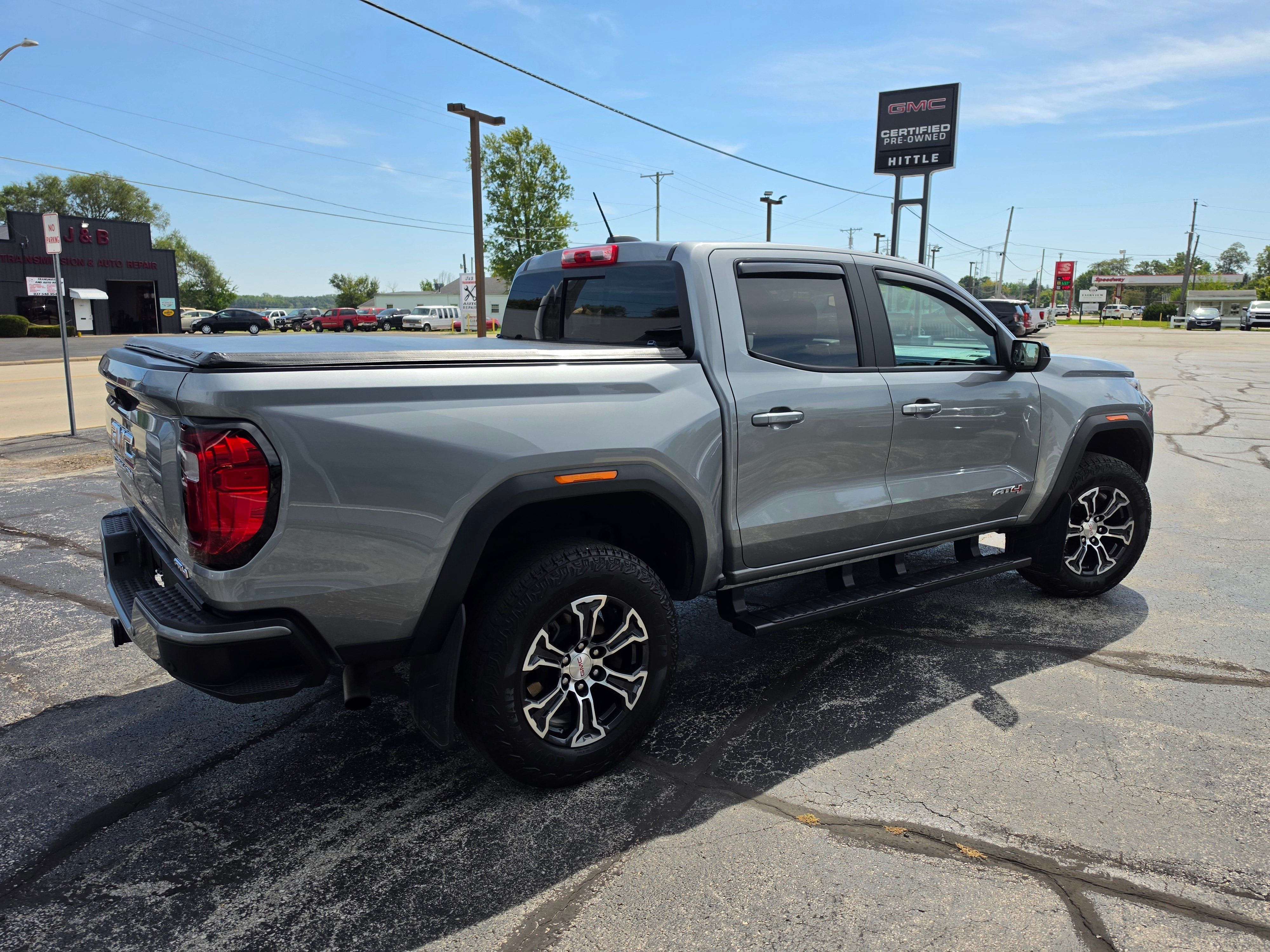 Used 2023 GMC Canyon AT4 w/ AT4 Premium Package AWD/4WD image 4