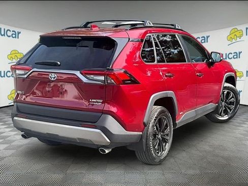 Used 2022 Toyota RAV4 Limited AWD/4WD image 13