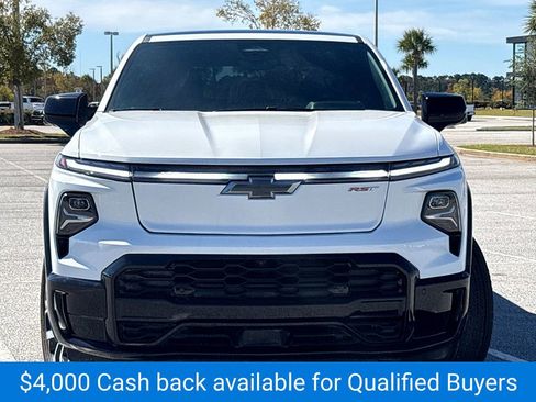 New 2025 Chevrolet Silverado EV RST AWD/4WD image 2