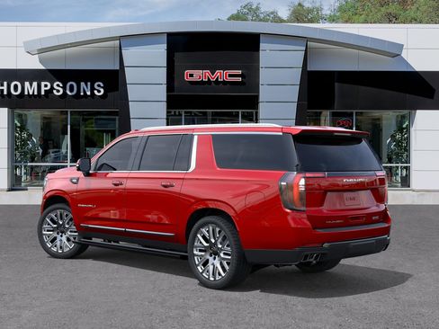 New 2026 GMC Yukon XL Denali Ultimate w/ LPO, Illumination Package AWD/4WD image 2