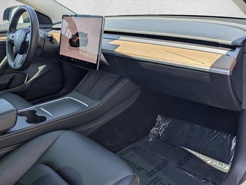 Used 2023 Tesla Model 3 Standard Range RWD image 22