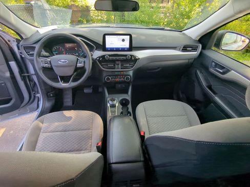 Used 2022 Ford Escape SE w/ Convenience Package image 16