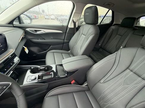 New 2026 Buick Envision Avenir image 17