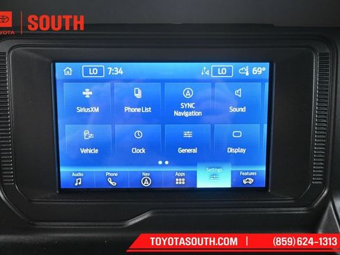 Used 2022 Ford Bronco Wildtrak AWD/4WD image 17