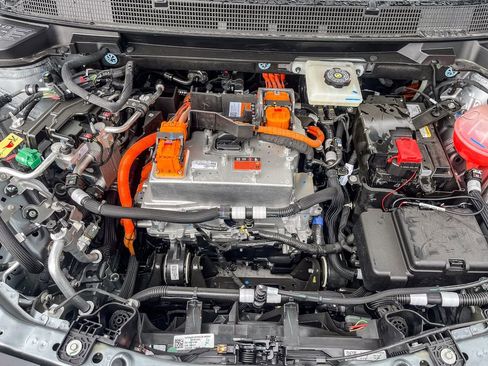 Used 2026 Chevrolet Equinox EV LT image 25