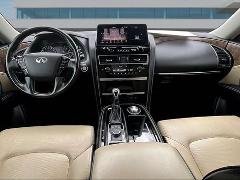 Used 2024 INFINITI QX80 Premium Select w/ Cargo Package AWD/4WD image 7