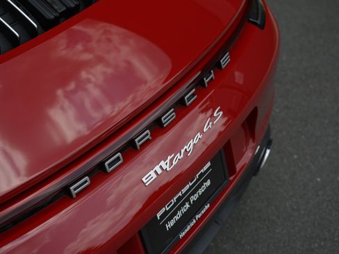 Used 2022 Porsche 911 Targa 4S AWD/4WD image 33