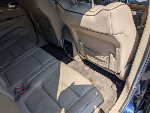 Used 2012 Jeep Grand Cherokee Overland AWD/4WD image 28