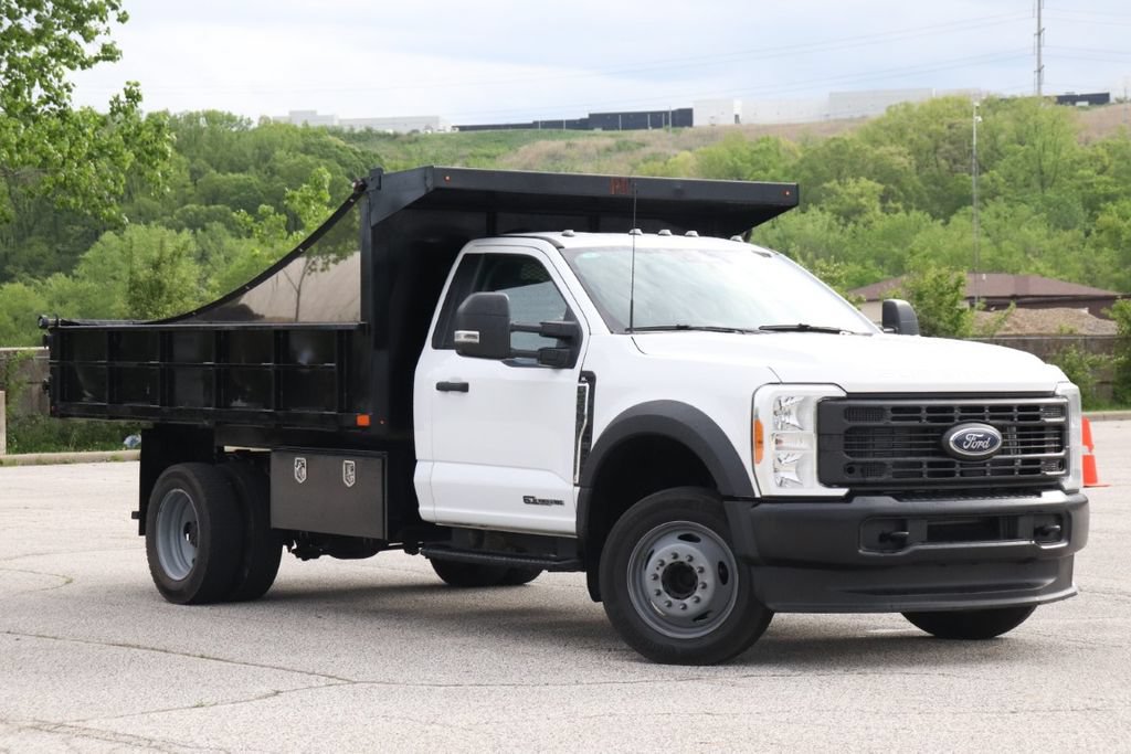 Used 2024 Ford F550 2WD Regular Cab Super Duty image 2