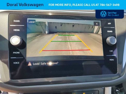 Used 2023 Volkswagen Tiguan SE R-Line image 23