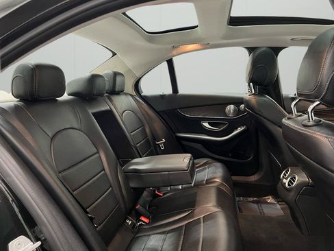 Used 2015 Mercedes-Benz C 300 4MATIC Sedan image 29