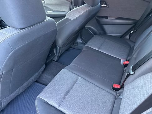 Used 2023 Nissan Rogue SV AWD/4WD image 15
