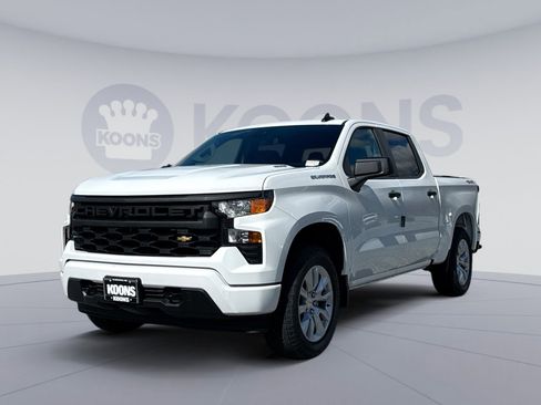 New 2026 Chevrolet Silverado 1500 Custom AWD/4WD image 1