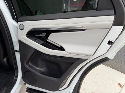 Used 2020 Land Rover Range Rover Evoque First Edition image 36