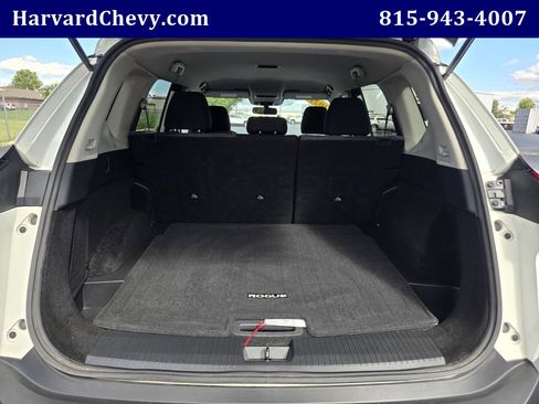 Used 2021 Nissan Rogue S image 30