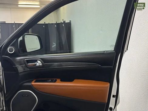 Used 2016 Jeep Grand Cherokee SRT w/ Trailer Tow Group IV image 15