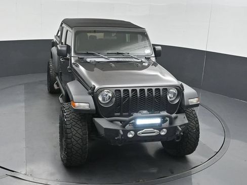 Used 2020 Jeep Gladiator Sport w/ Quick Order Package 24S AWD/4WD image 36