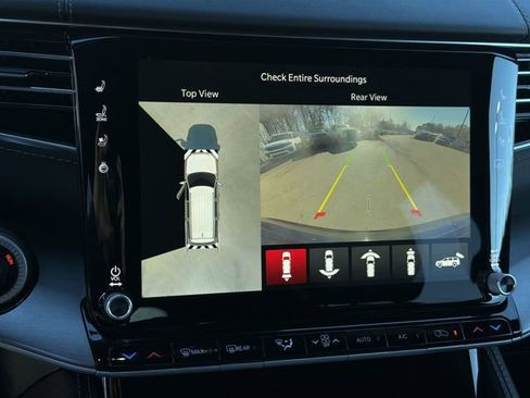 New 2026 Jeep Grand Wagoneer Limited image 24