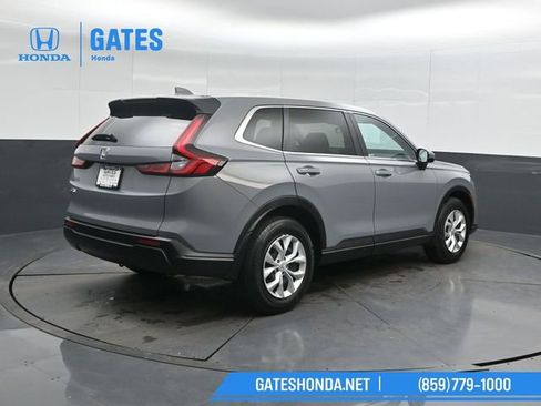 Certified 2025 Honda CR-V LX image 2