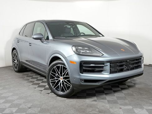 New 2026 Porsche Cayenne image 9