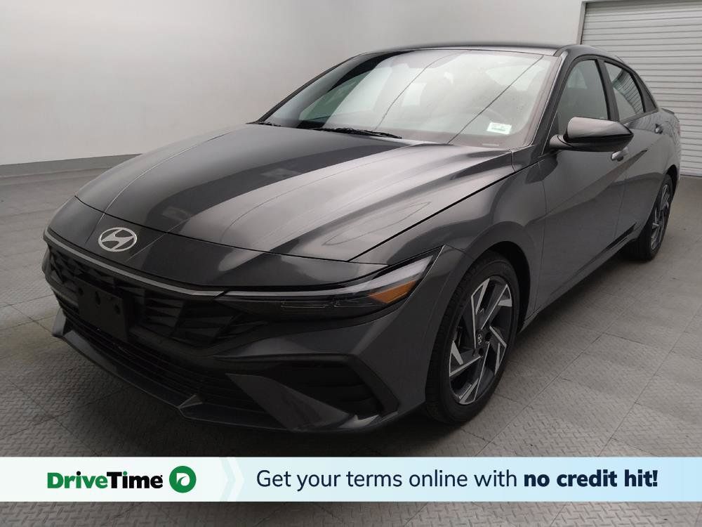 Used 2025 Hyundai Elantra Sport FWD image 1