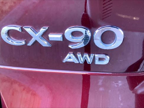 Used 2024 MAZDA CX-90 Plug-In Hybrid w/ Premium Pkg image 9