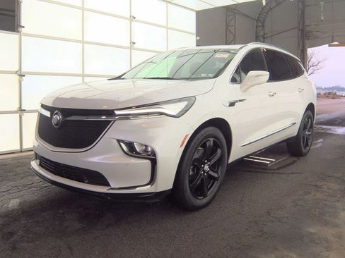 Used 2023 Buick Enclave Essence w/ Experience Buick Package image 1