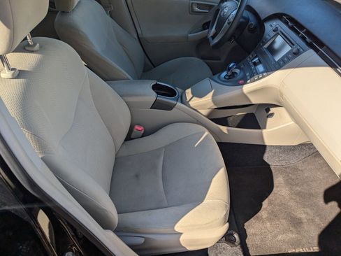Used 2012 Toyota Prius Three w/ Solar Roof Pkg FWD image 17
