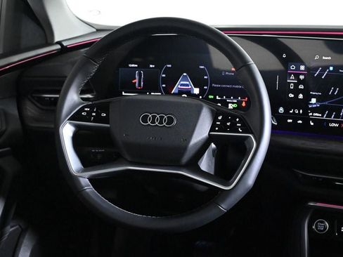 Used 2025 Audi Q5 Premium w/ Convenience Package AWD/4WD image 10