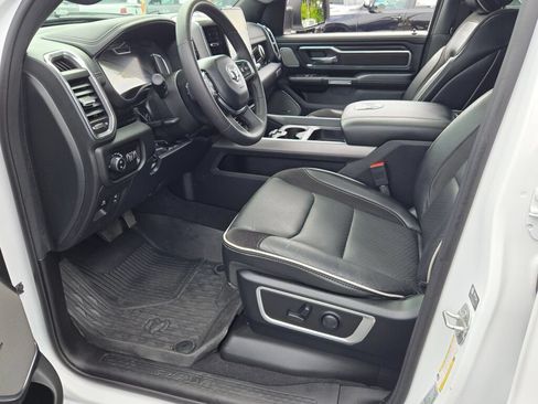 Used 2025 RAM 1500 Laramie w/ Night Edition AWD/4WD image 27
