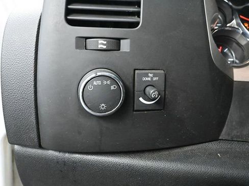 Used 2010 Chevrolet Silverado 2500 LT image 27